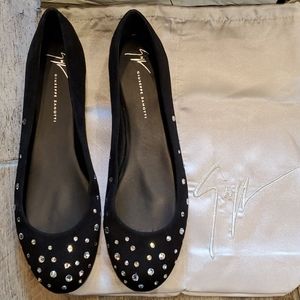 Giuseppe Zanotti flats! Size 42!
